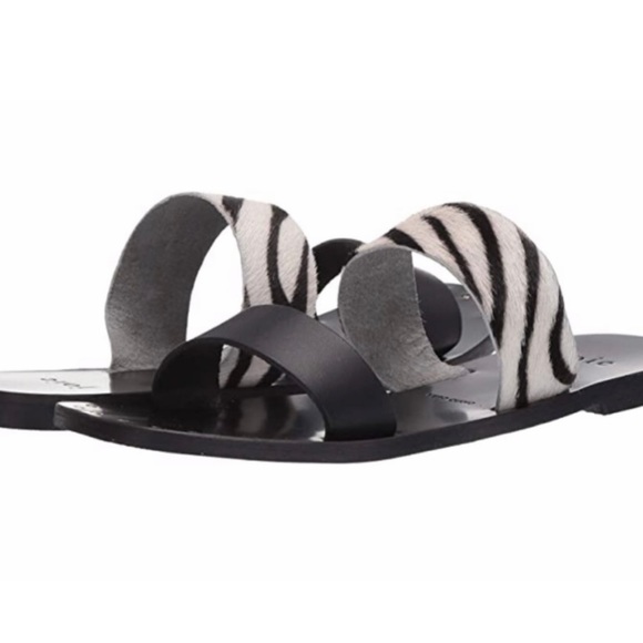 ♦️SOLD♦️JOIE Bannison Zebra Black White Cowhide Leather Slip On Mules Flat Sanda - Picture 2 of 12